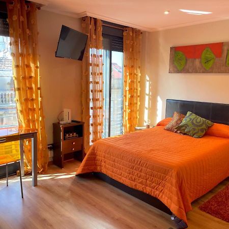 Apartamentos Ronda Виго Экстерьер фото