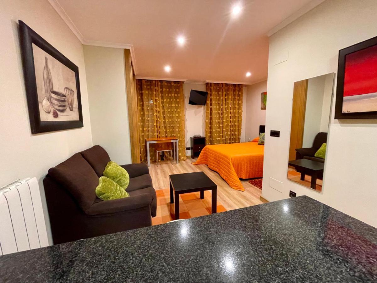 Apartamentos Ronda Виго Экстерьер фото